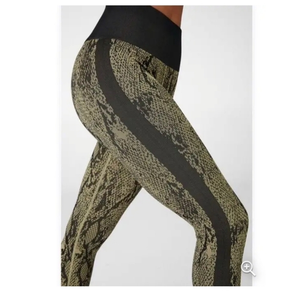 Fabletics Black and Tan Snake Print Leggings - Picture 10 of 14